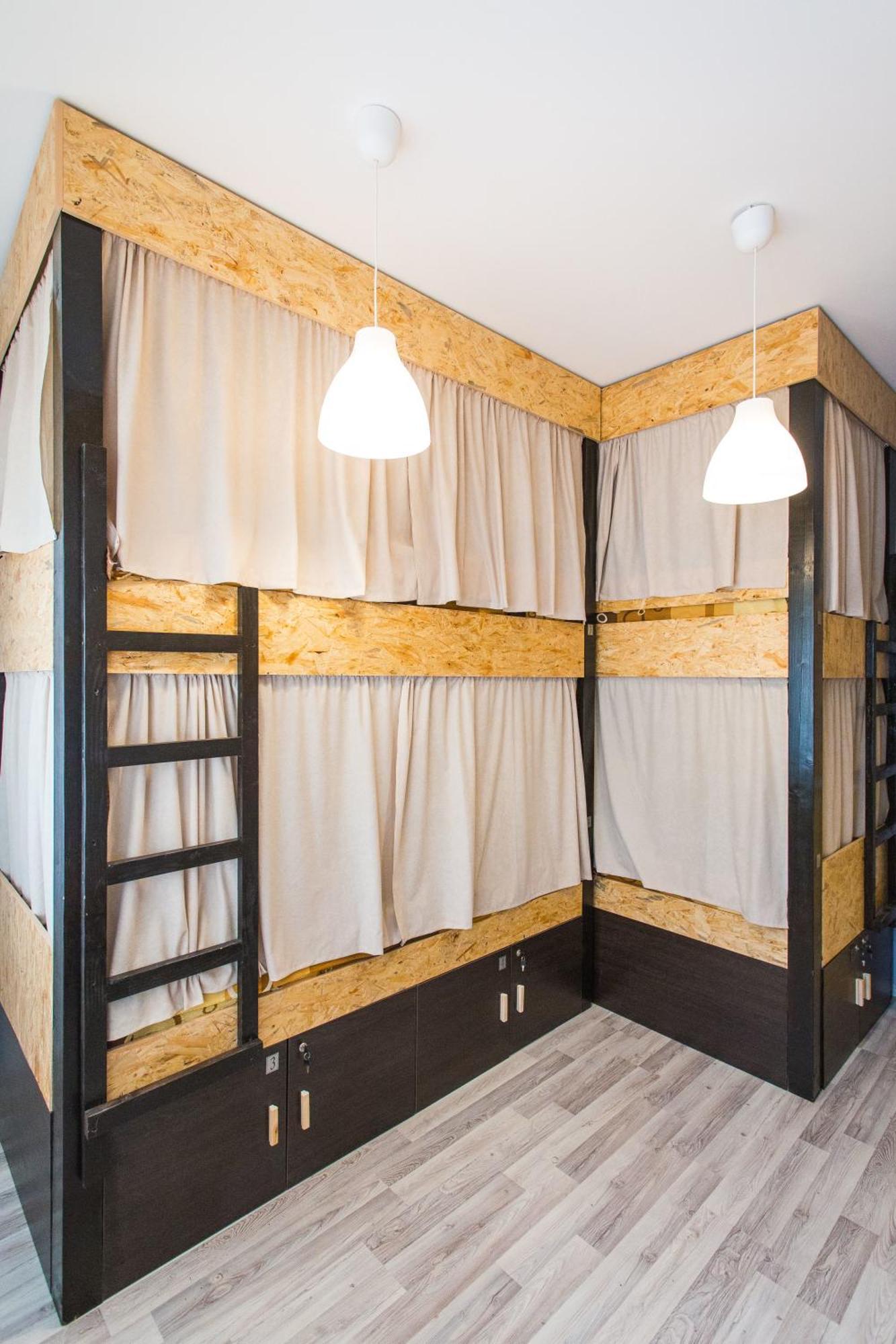 Hostel Day 'N' Night Ni 部屋 写真