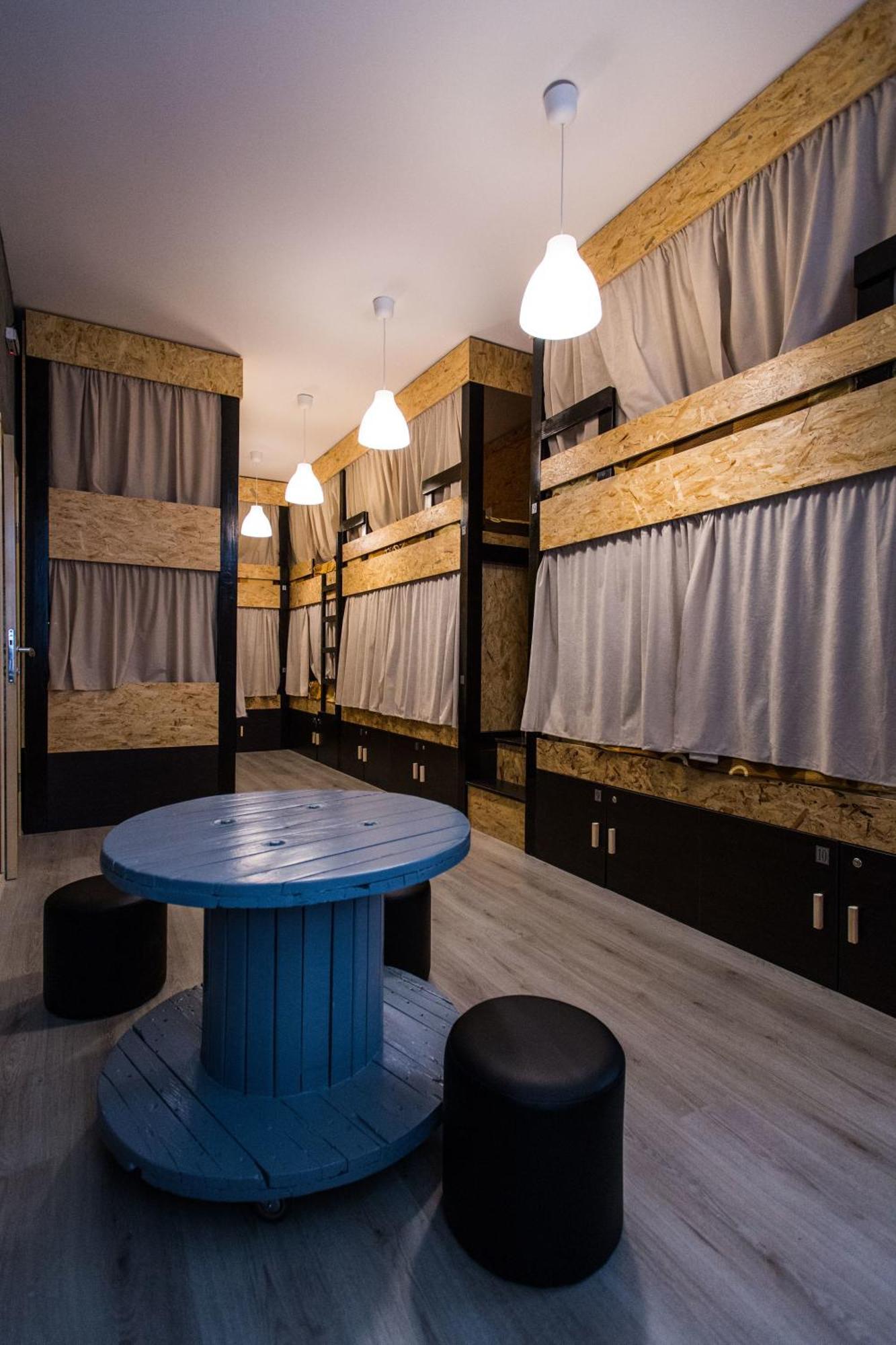 Hostel Day 'N' Night Ni 部屋 写真