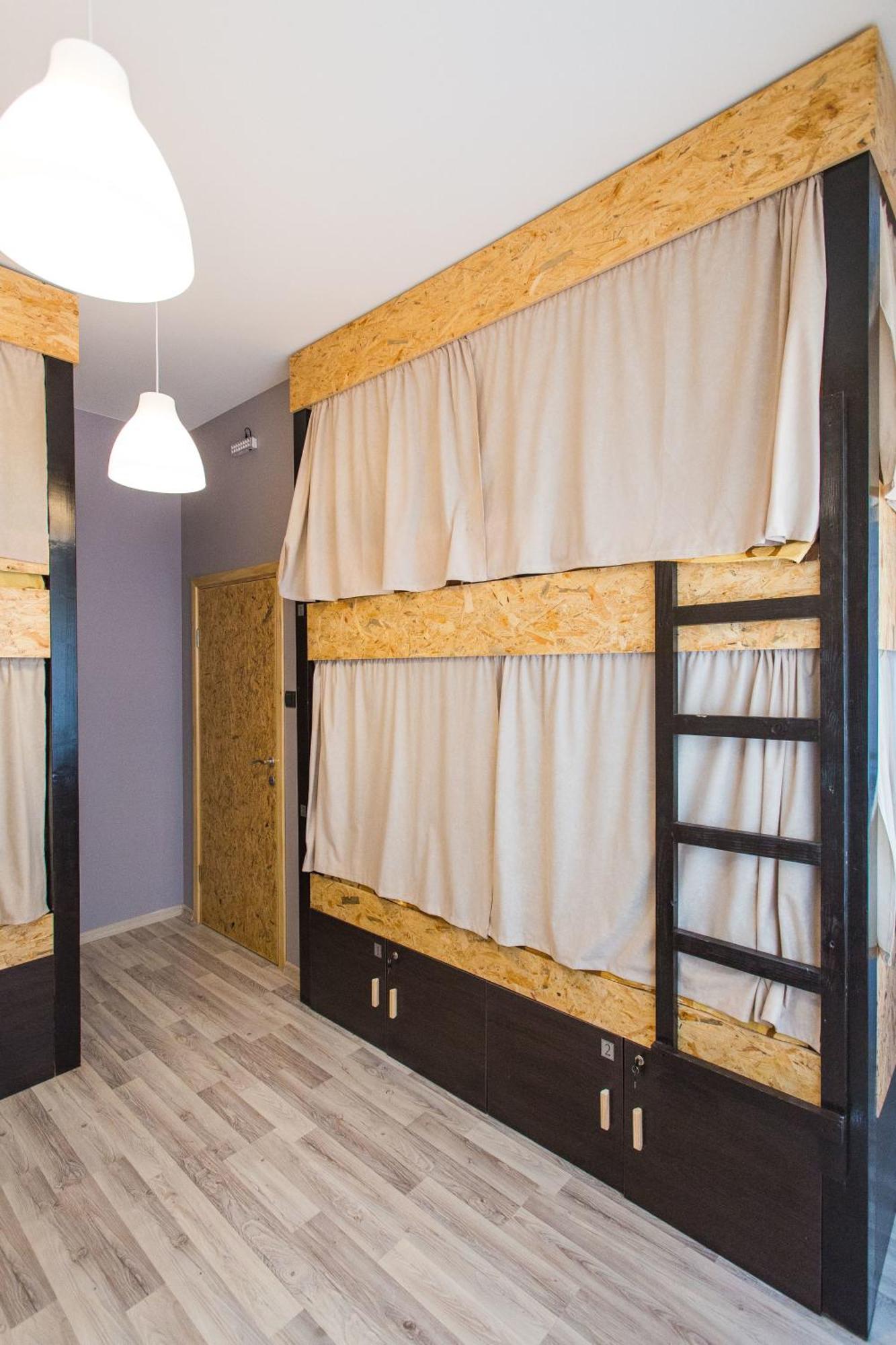 Hostel Day 'N' Night Ni 部屋 写真
